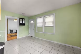 75 Plain St, Lowell, MA 01851 - Photo 5
