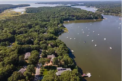 640 Poponessett Rd, Barnstable, MA 02635 - Photo 23