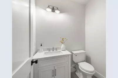 640 Poponessett Rd, Barnstable, MA 02635 - Photo 9