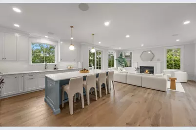 640 Poponessett Rd, Barnstable, MA 02635 - Photo 17