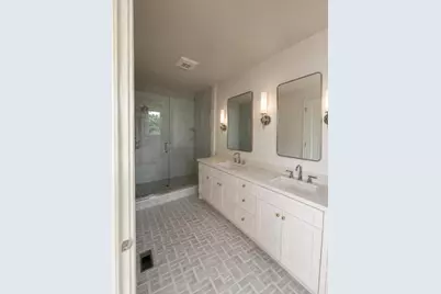 640 Poponessett Rd, Barnstable, MA 02635 - Photo 11