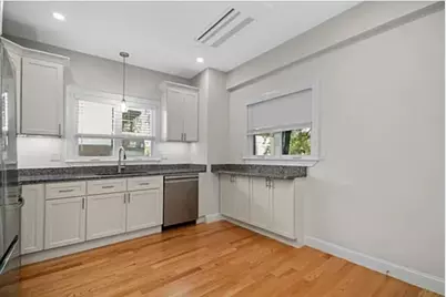 650 Dorchester Avenue #1, Boston, MA 02127 - Photo 3