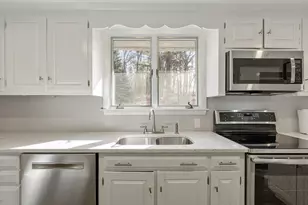 21 Woodside Rd, Harvard, MA 01451 - Photo 3