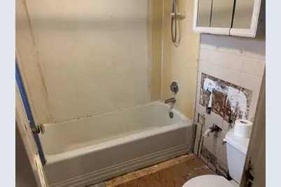 3 Thissell St, Methuen, MA 01844 - Photo 9