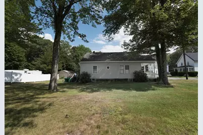 32 Clifton Street, Fitchburg, MA 01420 - Photo 5