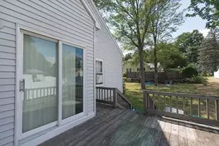 32 Clifton St, Fitchburg, MA 01420 - Photo 7