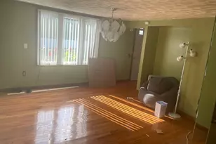 78 Summer St, Brockton, MA 02302 - Photo 11