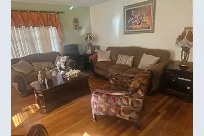 20 Massasoit St, Boston, MA 02136 - Photo 3