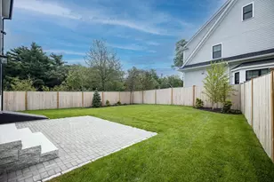 12 Allandale St, Boston, MA 02130 - Photo 33