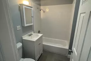 18 Chase St, Boston, MA 02125 - Photo 9