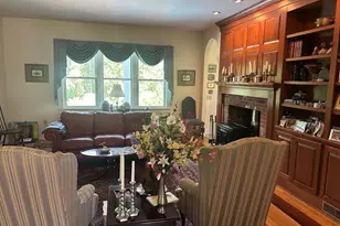 365 Middle St, Amherst, MA 01002 - Photo 19