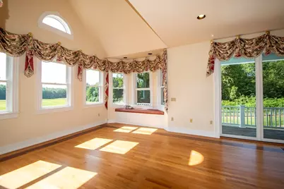 365 Middle St, Amherst, MA 01002 - Photo 15