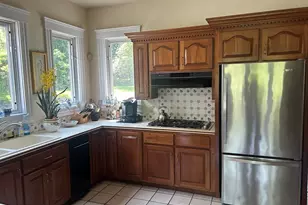 365 Middle St, Amherst, MA 01002 - Photo 25