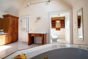 365 Middle St, Amherst, MA 01002 - Photo 33