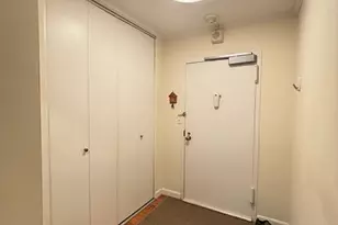 2 Hawthorne Pl, Boston, MA 02114 - Photo 9