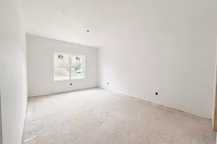 70 Oswego St, Bellingham, MA 02019 - Photo 5