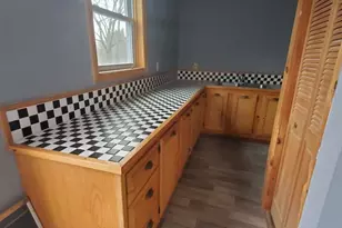 73-75 Pleasant St, Orange, MA 01364 - Photo 5