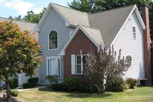 16 Martin Cir, Belchertown, MA 01007 - Photo 3