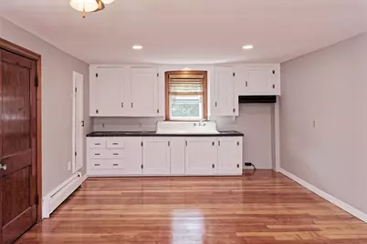 64 Oak St #1, Uxbridge, MA 01569 - Photo 5