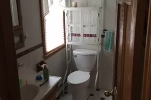 9 Beach St, Plymouth, MA 02360 - Photo 9