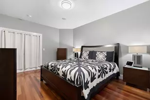 20 Hamlet St, Newton, MA 02459 - Photo 17