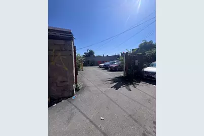 202 Broadway #33, Lawrence, MA 01841 - Photo 15