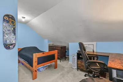 421 Huttleston Ave, Fairhaven, MA 02719 - Photo 21