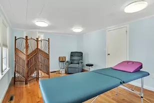 192 Lexington St, Woburn, MA 01801 - Photo 5