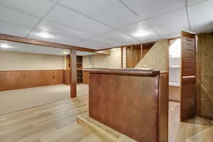 1133 Burnett Rd, Chicopee, MA 01020 - Photo 31