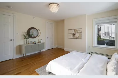 59 W Cedar Street #6, Boston, MA 02114 - Photo 11