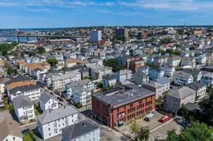 403 Division St, Fall River, MA 02721 - Photo 11