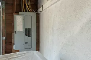 87 Sherman St, Brockton, MA 02302 - Photo 23