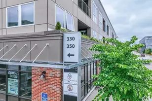 330 Pleasant St, Watertown, MA 02472 - Photo 29