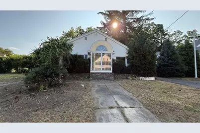 45 Central St, West Boylston, MA 01583 - Photo 1