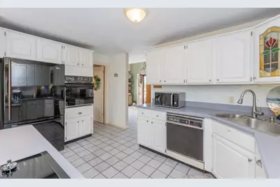 50 Prospect Ave, Hull, MA 02045 - Photo 17