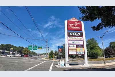 145 Faunce Corner Mall Road #10, Dartmouth, MA 02747 - Photo 1