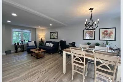 152 W Main St #A, Millbury, MA 01527 - Photo 7