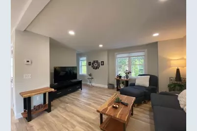 152 W Main St #A, Millbury, MA 01527 - Photo 5