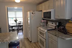 11 Orchard St, Tewksbury, MA 01876 - Photo 3