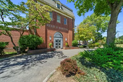 144 West Brittannia St #4, Taunton, MA 02780 - Photo 3