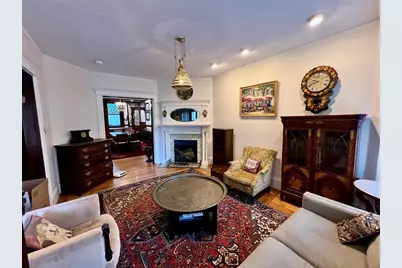 684 Washington St, Brookline, MA 02446 - Photo 11
