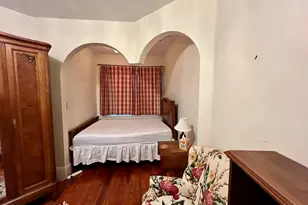 684 Washington St, Brookline, MA 02446 - Photo 17