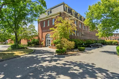 144 West Brittannia St #4-A5, Taunton, MA 02780 - Photo 1