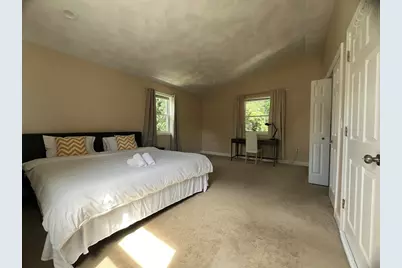 195 195 Grove St #201, Cambridge, MA 02138 - Photo 9