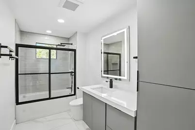 68 Pearl St, Upton, MA 01568 - Photo 21
