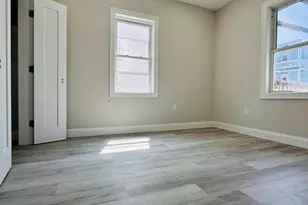 8 Wave Ave, Boston, MA 02125 - Photo 3