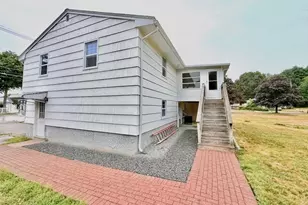 2040 Central St, Stoughton, MA 02072 - Photo 17