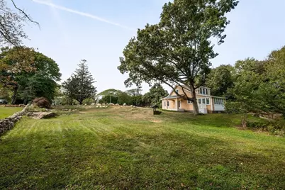 23 High Street, Dartmouth, MA 02748 - Photo 17