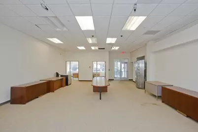 10 Central St, West Springfield, MA 01089 - Photo 7