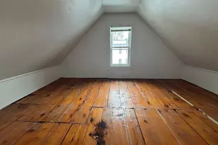 37 Almont St, Medford, MA 02155 - Photo 5